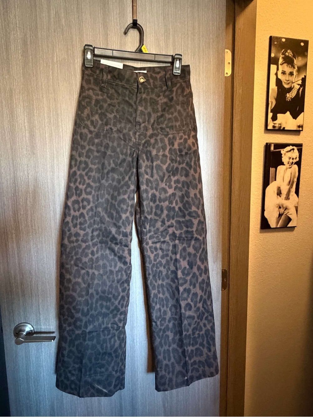 H&M Leopard-Print Wide Leg Jeans - Dark Brown/Black